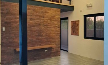 Elegant Japanese Inspired House with Loft and Garden in Pinewoods Estate, Baguio City