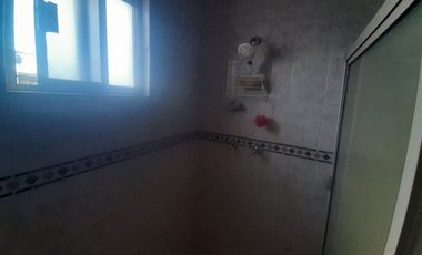 CASA EN RENTA AMUEBLADA Y EQUIPADA EN GUADALUPE, NUEVO LEON, ZONA COL. AZTECA, A 2 MINUTOS DE AV. CONSTITUCION Y MORONES PRIETO, COCHERA AUTOMATIZADA