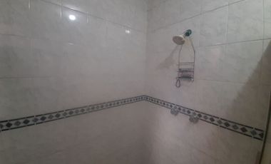 CASA EN RENTA AMUEBLADA Y EQUIPADA EN GUADALUPE, NUEVO LEON, ZONA COL. AZTECA, A 2 MINUTOS DE AV. CONSTITUCION Y MORONES PRIETO, COCHERA AUTOMATIZADA