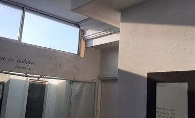 CASA EN RENTA AMUEBLADA Y EQUIPADA EN GUADALUPE, NUEVO LEON, ZONA COL. AZTECA, A 2 MINUTOS DE AV. CONSTITUCION Y MORONES PRIETO, COCHERA AUTOMATIZADA