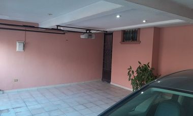CASA EN RENTA AMUEBLADA Y EQUIPADA EN GUADALUPE, NUEVO LEON, ZONA COL. AZTECA, A 2 MINUTOS DE AV. CONSTITUCION Y MORONES PRIETO, COCHERA AUTOMATIZADA