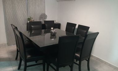 CASA EN RENTA AMUEBLADA Y EQUIPADA EN GUADALUPE, NUEVO LEON, ZONA COL. AZTECA, A 2 MINUTOS DE AV. CONSTITUCION Y MORONES PRIETO, COCHERA AUTOMATIZADA