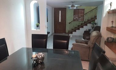 CASA EN RENTA AMUEBLADA Y EQUIPADA EN GUADALUPE, NUEVO LEON, ZONA COL. AZTECA, A 2 MINUTOS DE AV. CONSTITUCION Y MORONES PRIETO, COCHERA AUTOMATIZADA