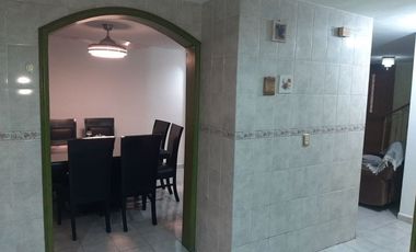 CASA EN RENTA AMUEBLADA Y EQUIPADA EN GUADALUPE, NUEVO LEON, ZONA COL. AZTECA, A 2 MINUTOS DE AV. CONSTITUCION Y MORONES PRIETO, COCHERA AUTOMATIZADA