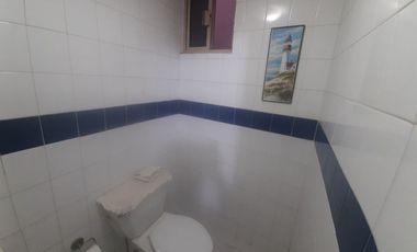 CASA EN RENTA AMUEBLADA Y EQUIPADA EN GUADALUPE, NUEVO LEON, ZONA COL. AZTECA, A 2 MINUTOS DE AV. CONSTITUCION Y MORONES PRIETO, COCHERA AUTOMATIZADA