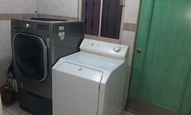 CASA EN RENTA AMUEBLADA Y EQUIPADA EN GUADALUPE, NUEVO LEON, ZONA COL. AZTECA, A 2 MINUTOS DE AV. CONSTITUCION Y MORONES PRIETO, COCHERA AUTOMATIZADA