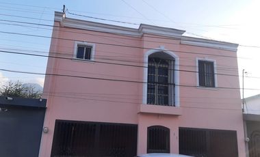 CASA EN RENTA AMUEBLADA Y EQUIPADA EN GUADALUPE, NUEVO LEON, ZONA COL. AZTECA, A 2 MINUTOS DE AV. CONSTITUCION Y MORONES PRIETO, COCHERA AUTOMATIZADA