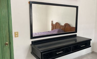 CASA EN RENTA AMUEBLADA Y EQUIPADA EN GUADALUPE, NUEVO LEON, ZONA COL. AZTECA, A 2 MINUTOS DE AV. CONSTITUCION Y MORONES PRIETO, COCHERA AUTOMATIZADA