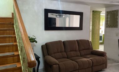 CASA EN RENTA AMUEBLADA Y EQUIPADA EN GUADALUPE, NUEVO LEON, ZONA COL. AZTECA, A 2 MINUTOS DE AV. CONSTITUCION Y MORONES PRIETO, COCHERA AUTOMATIZADA