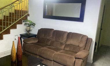 CASA EN RENTA AMUEBLADA Y EQUIPADA EN GUADALUPE, NUEVO LEON, ZONA COL. AZTECA, A 2 MINUTOS DE AV. CONSTITUCION Y MORONES PRIETO, COCHERA AUTOMATIZADA