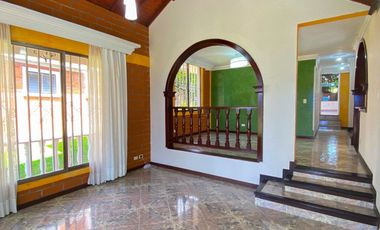 Casa Campestre en Conjunto cerrado en Pueblo Tapado - Quindío.