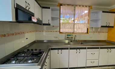 Casa Campestre en Conjunto cerrado en Pueblo Tapado - Quindío.