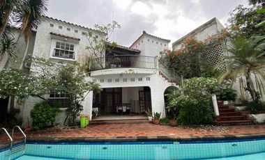 Dijual Rumah Asri 2 Lantai di Kemang Selatan Cipete Selatan