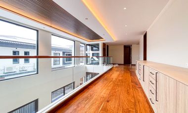 Breathtaking Modern Contemporary House and Lot For Sale in in Ayala Alabang Village, Muntinlupa City