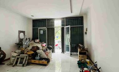 Disewakan Ruko Strategis di Jln Pajajaran.