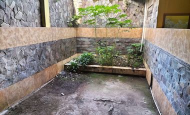 DIJUAL GUDANG / TEMPAT USAHA