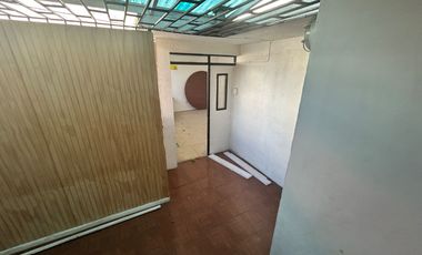 LOCAL SEGUNDO PISO CONDELL