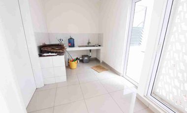 Rumah Amanda tipe 9 premium dengan kamar tidur 4+1  hadap Utara