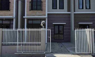 Rumah murah bersubsidi kpr dekat Merr