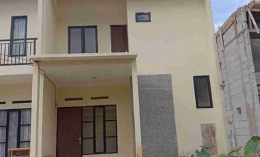 Rumah rumah siap huni bisa di renovasi sesuai kesepakatan harga dekat CCM