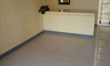 Rumah rumah siap huni bisa di renovasi sesuai kesepakatan harga dekat CCM