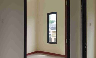 Rumah rumah siap huni bisa di renovasi sesuai kesepakatan harga dekat CCM