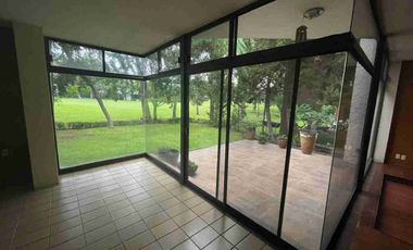 ESPECTACULAR CASA EN VENRA EN EL FRACCIONAMIENTO CAMPESTRE DE GOLF