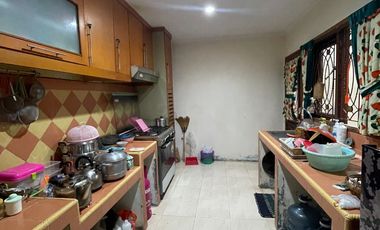 rumah dalam perum timoho kota jogja , jl kusumanegara umbulharjo balirejo