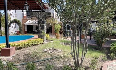 RENTA CASA AMUEBLADA EN EL CENTRO DE TEQUISQUIAPAN, QUERETARO