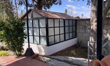 RENTA CASA AMUEBLADA EN EL CENTRO DE TEQUISQUIAPAN, QUERETARO