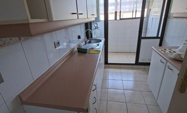 Vendo   departamento  2D , 2B, 1E  a pasos calle Quillota , Viña del Mar