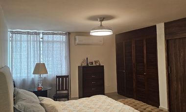 Gran Casa en Loma Larga