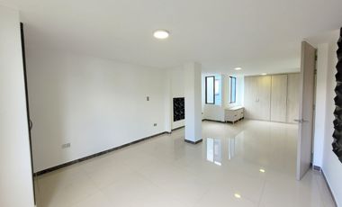 SE VENDE PARTAMENTO EN EL JARDIN DE 87MT2 REMODELADO.