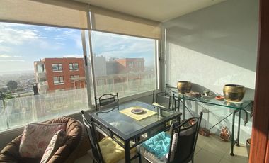 LUJOSO DEPARTAMENTO CON VISTA DESPEJADA