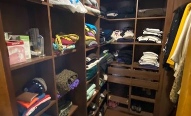 LUJOSO DEPARTAMENTO CON VISTA DESPEJADA