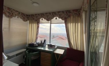 LUJOSO DEPARTAMENTO CON VISTA DESPEJADA