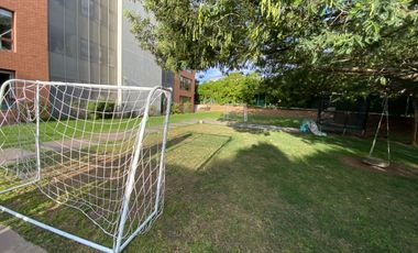 LUJOSO DEPARTAMENTO CON VISTA DESPEJADA