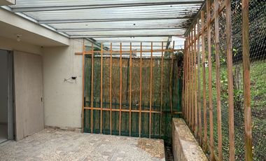 Casa en conjunto cerrado en La Florida