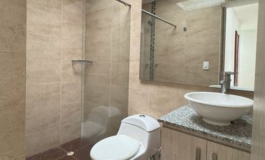 Casa en conjunto cerrado en La Florida