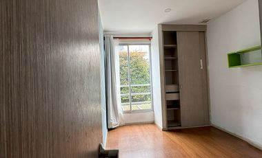 Casa en conjunto cerrado en La Florida