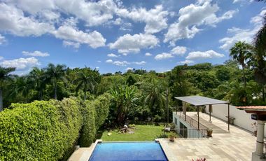 Casa en Venta en Club de Golf los Tabachines, Cuernavaca