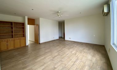 Casa en Venta en Club de Golf los Tabachines, Cuernavaca