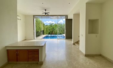 Casa en Venta en Club de Golf los Tabachines, Cuernavaca