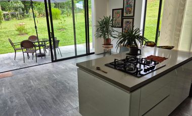 Casa campestre de lujo en EL ROSARIO