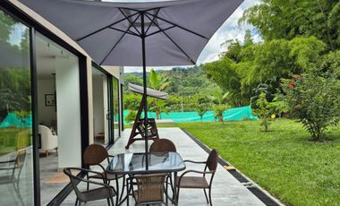 Casa campestre de lujo en EL ROSARIO