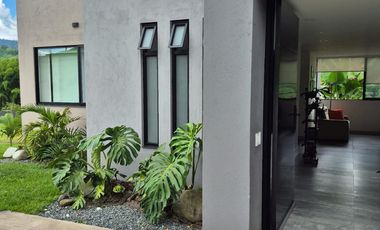 Casa campestre de lujo en EL ROSARIO