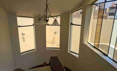 AlQUILER  O VENTA DE BELLA RESIDENCIA EN URBANIZACION LAS CASUARINAS  NUEVO CHIMBOTE