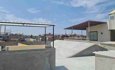 AlQUILER  O VENTA DE BELLA RESIDENCIA EN URBANIZACION LAS CASUARINAS  NUEVO CHIMBOTE