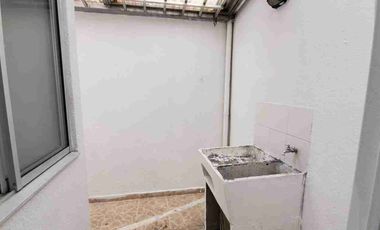 Renta casa en conjunto cerrado