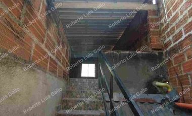 Vendo casa 2o. piso con aire en buenos aires cerca a la iglesia de la milagrosa